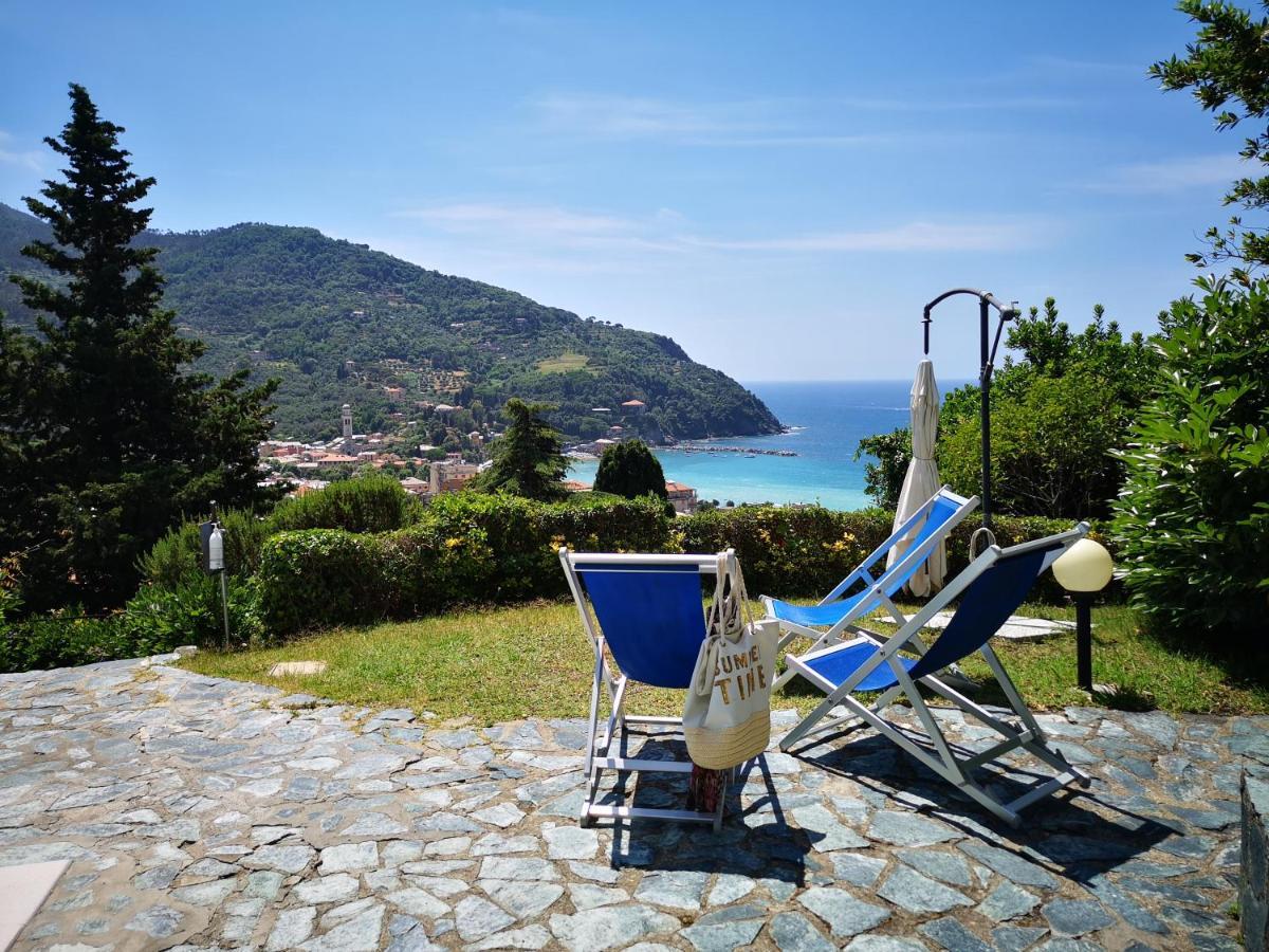 Elegant And Sea View Excelsior Apartment Levanto Luaran gambar